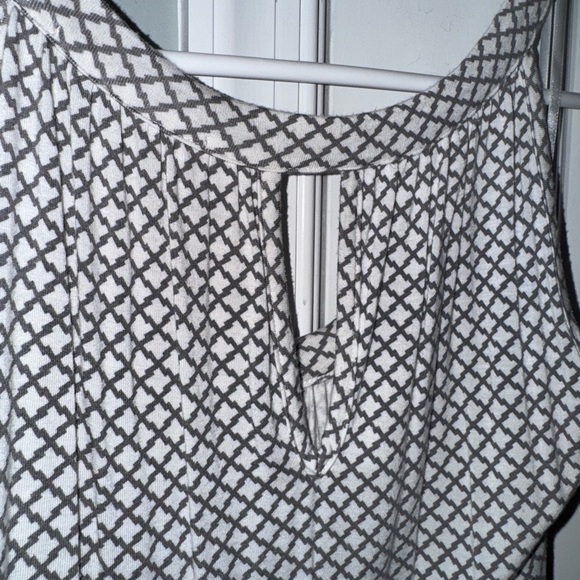 Source Unknown Geometric Tank Top - Picture 3 of 4